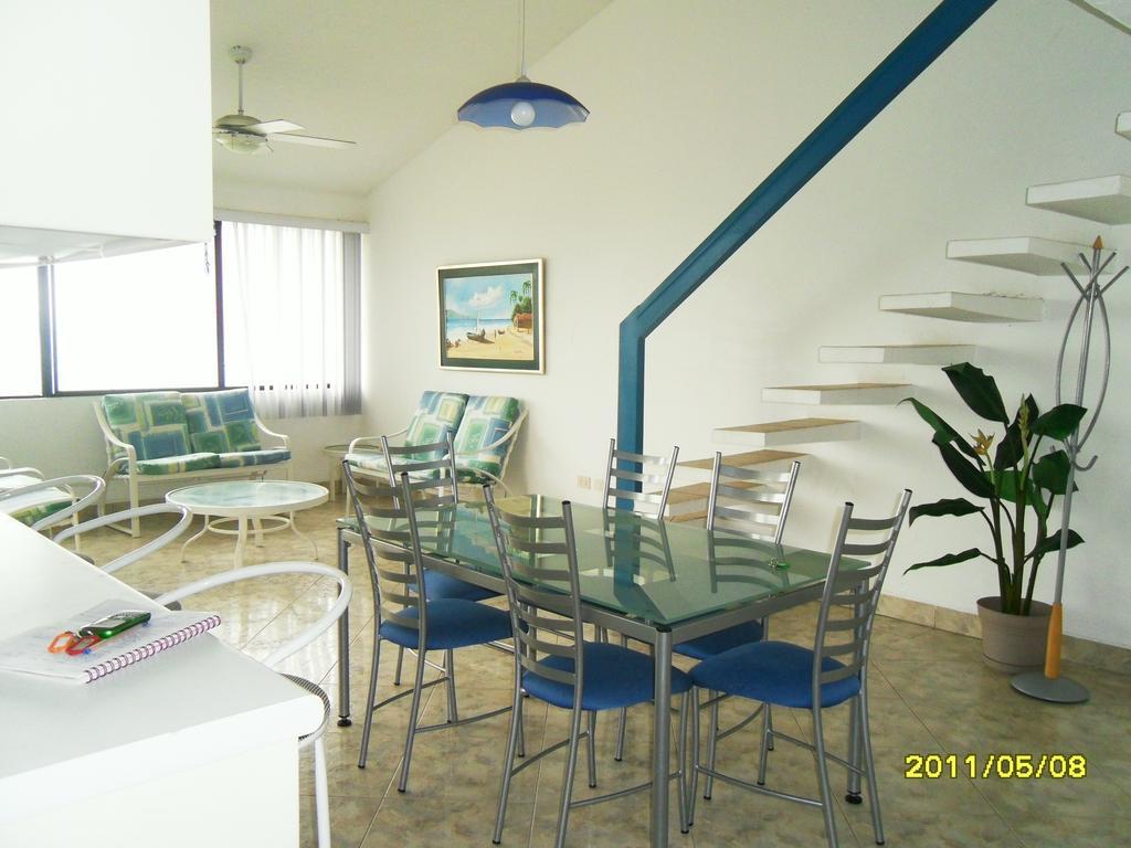 Playa Almendro Resort Tonsupa Bagian luar foto