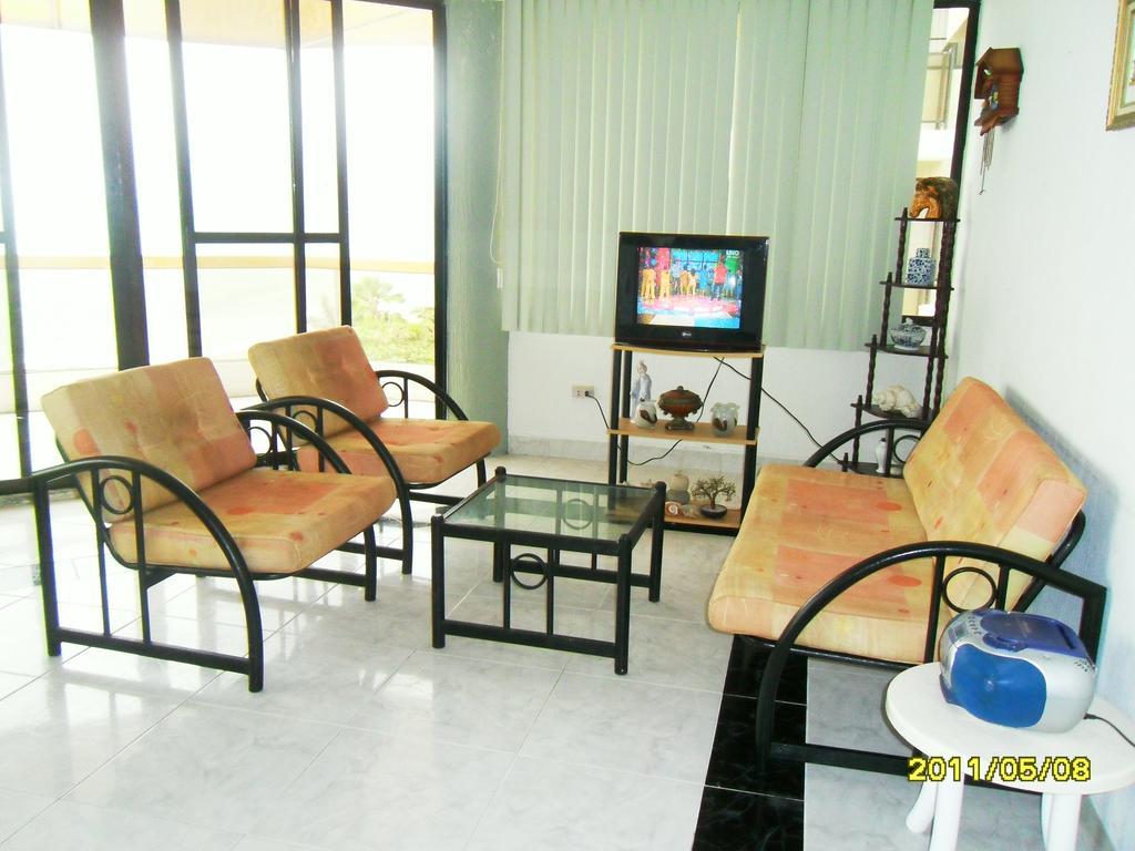 Playa Almendro Resort Tonsupa Bagian luar foto