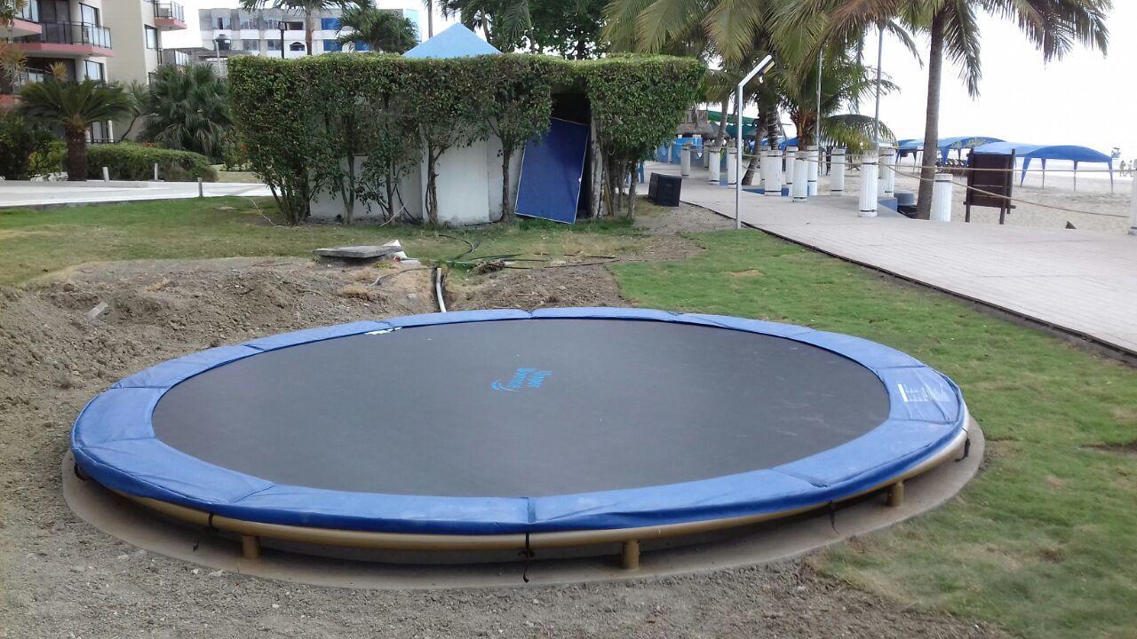 Playa Almendro Resort Tonsupa Bagian luar foto